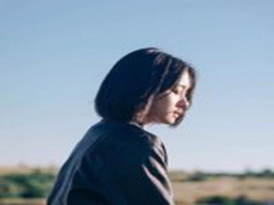 JuliaAnn与黑人的粗大,跨文化爱情：网红JuliaAnn甜蜜恋情引关注-3