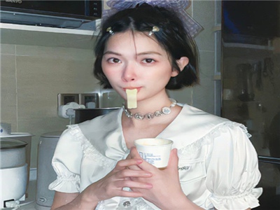 美女脱裤子APP,脱裤游戏引关注，应用背后有何故事？-3