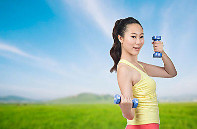 语文课代表哭着说太深了,农村女孩课堂哭诉，揭开教育困境真相