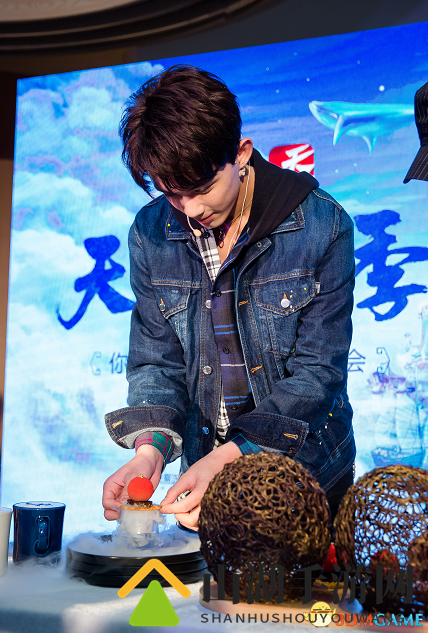 吴磊高甜发糖 奇遇俱乐部明星见面会大揭秘